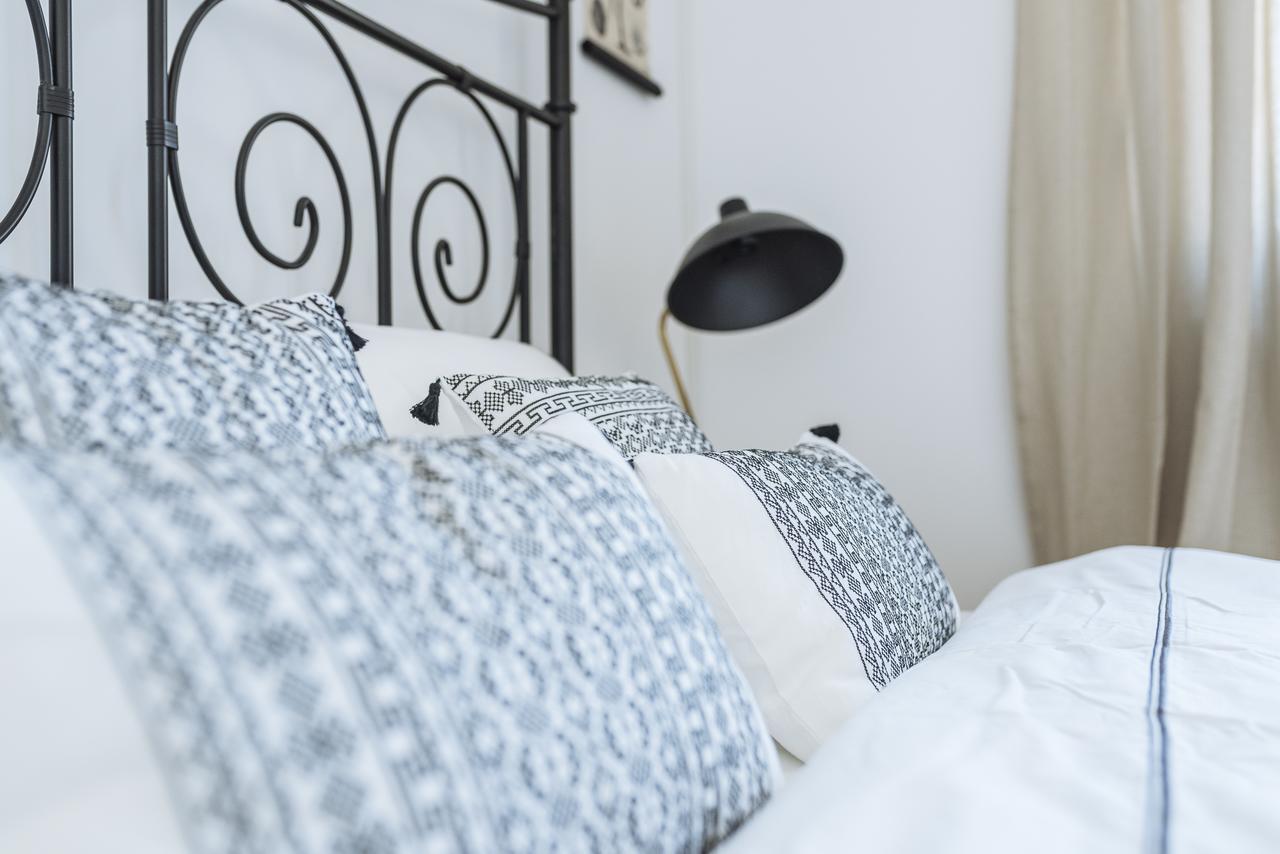 Old Town - City Center Apartment บูคาเรสต์ ภายนอก รูปภาพ